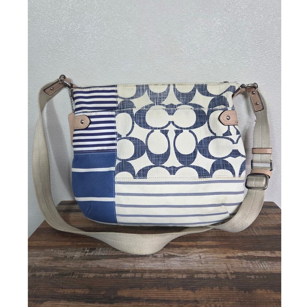 Coach Patchwork Signature C Crossbody Bag Purse Blue & White - Picture 2 of 8
